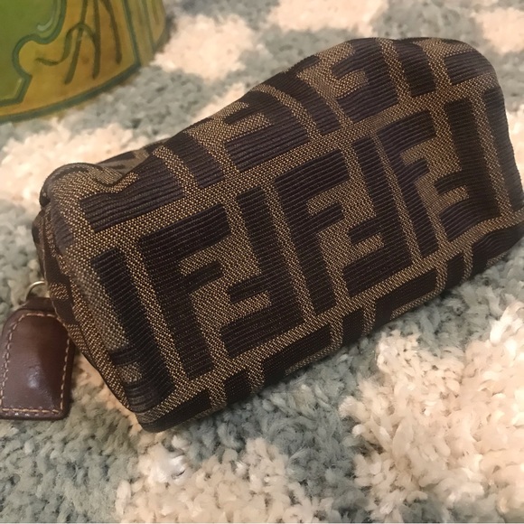 Fendi VTG Zucca Cosmetic Pouch 01 - Picture 3 of 7